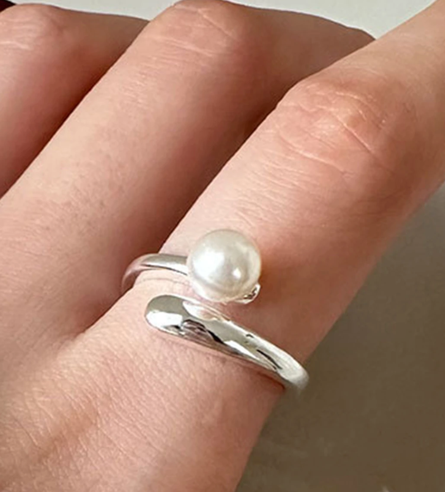 Elsa Pearl Ring