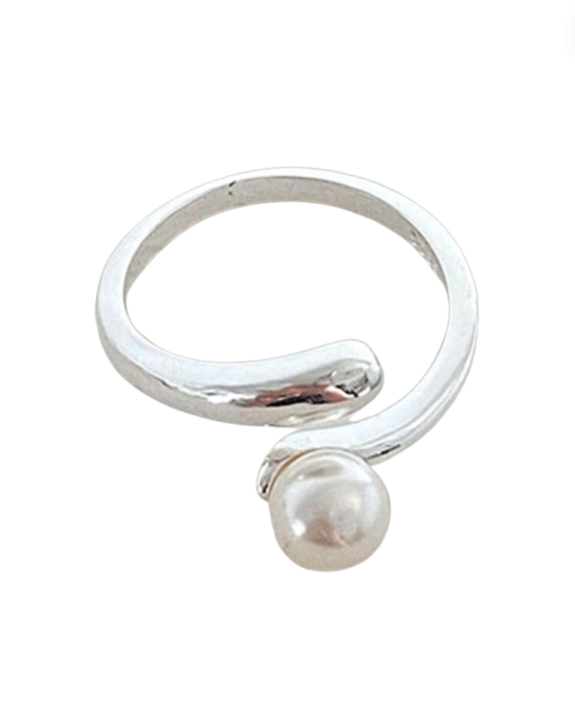 Elsa Pearl Ring